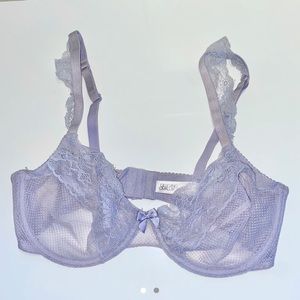 Lilac Lace Underwire Bra 🤍